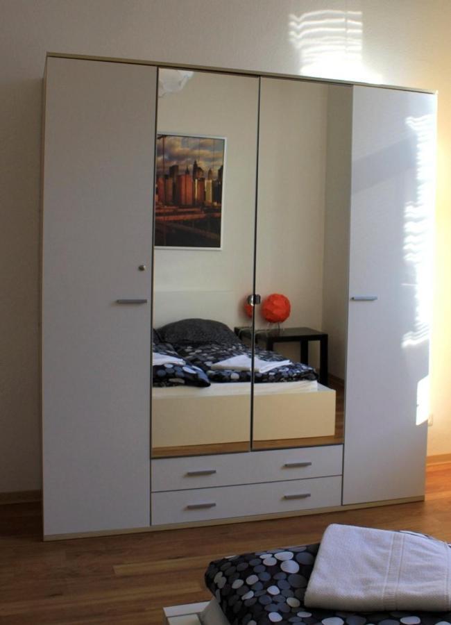Freddapp One Otel Frankfurt am Main Oda fotoğraf